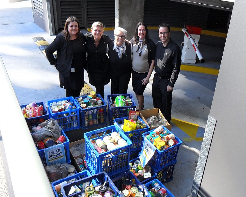 Foodbank-staff